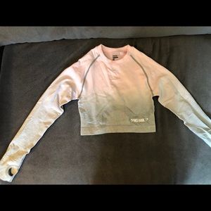 Gymshark women’s crop long sleeve top